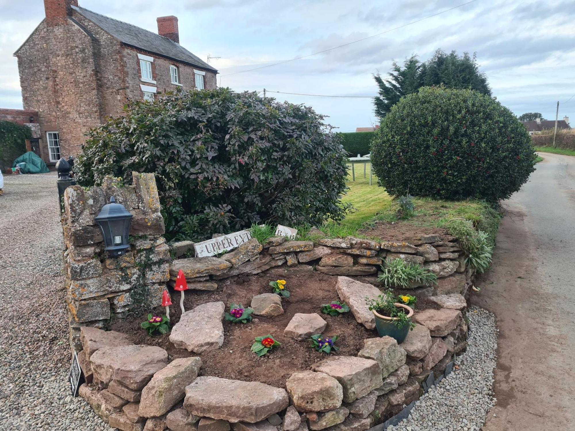 Upper Eyton Farmhouse B&B Shrewsbury Exterior photo